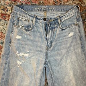 American Eagle Skater Jeans. Size 2. Wide leg. Lightly worn